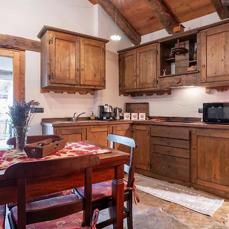 Appartamento Baulin-1 By Interhome